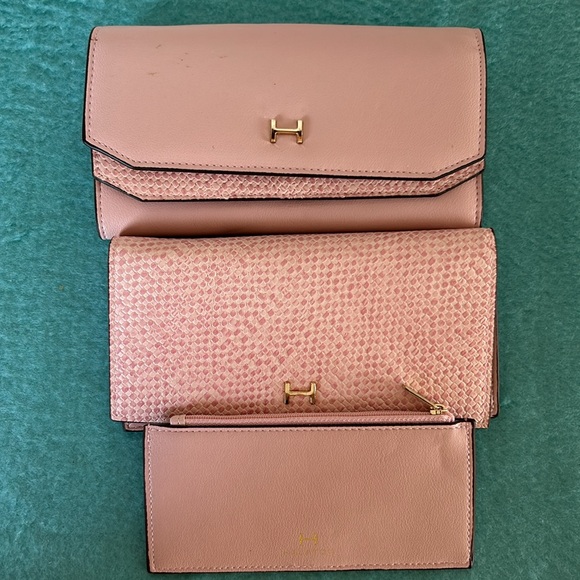 NWOT Halston multi piece wallet set - Picture 2 of 12